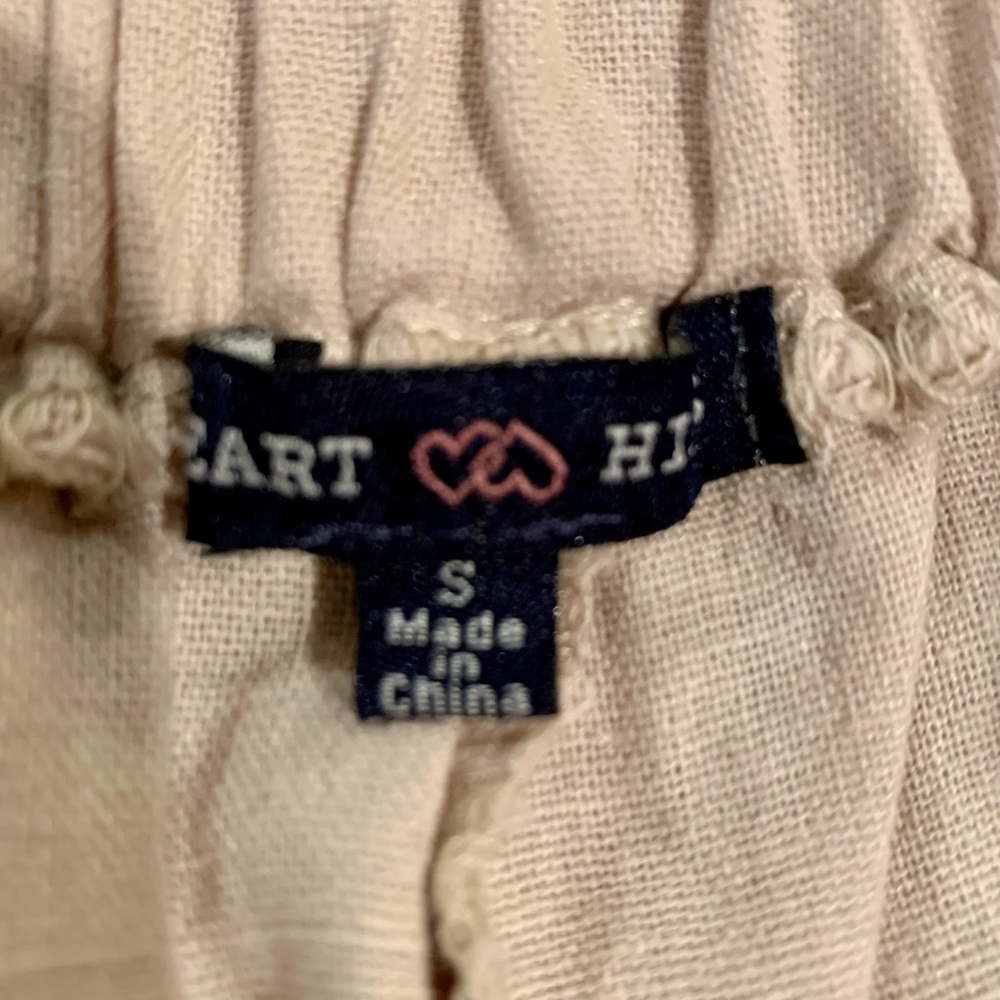 Heart & Hips paper bag waist tan pants, size small - Picture 6 of 8
